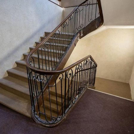 La Veilleuse - Appartement Au Coeur Du Centre Ville Limoges Ngoại thất bức ảnh